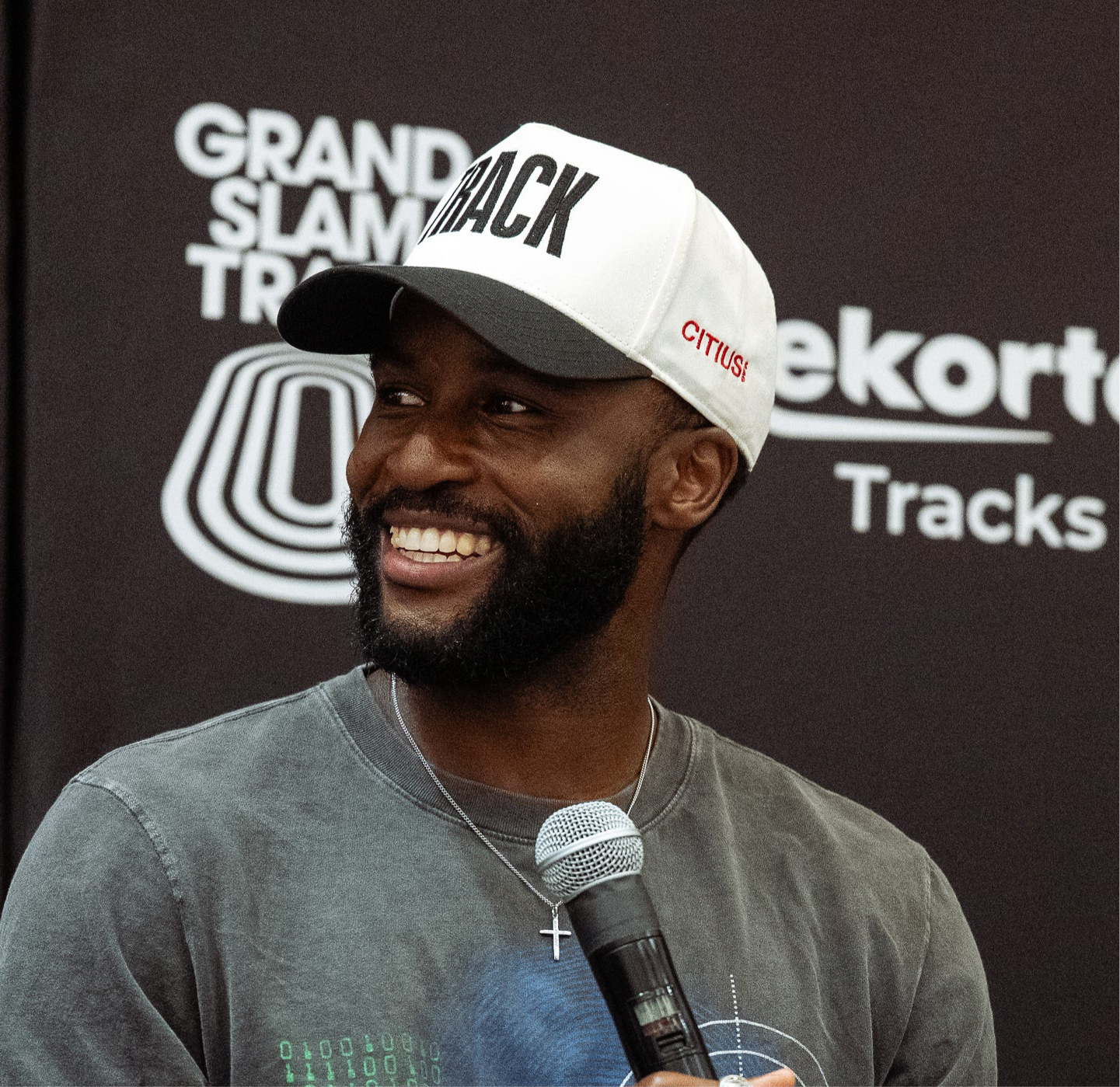 THE Track Hat